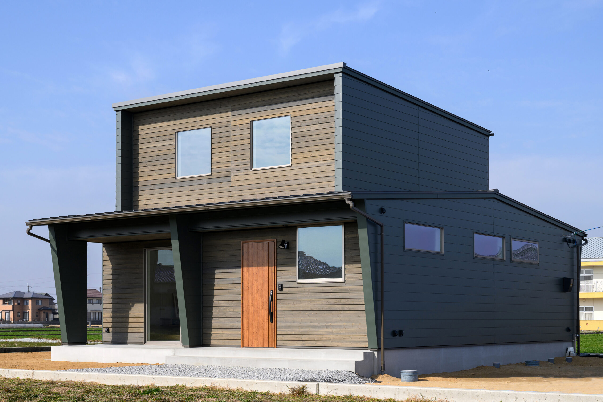 “普通じゃない”を求めた20代が建てる家