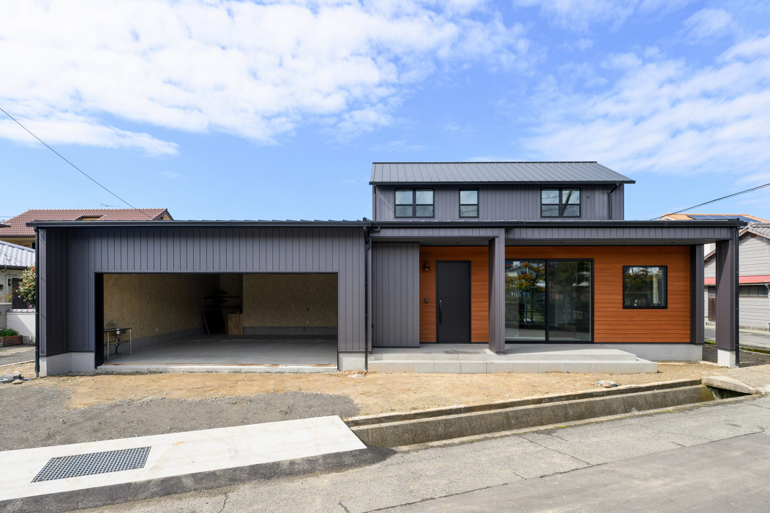 インナーガレージのあるブルックリンハウス